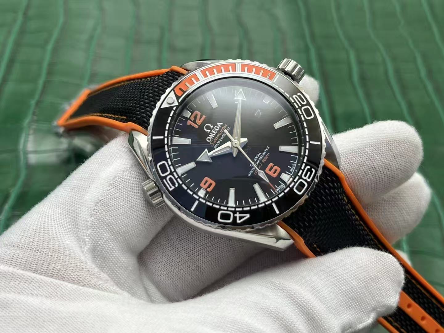 Men Professional Diver Style Wrist Watch, Stainless Steel Case, Ceramic Bezel, Rubber & Nylon Webbing Strap