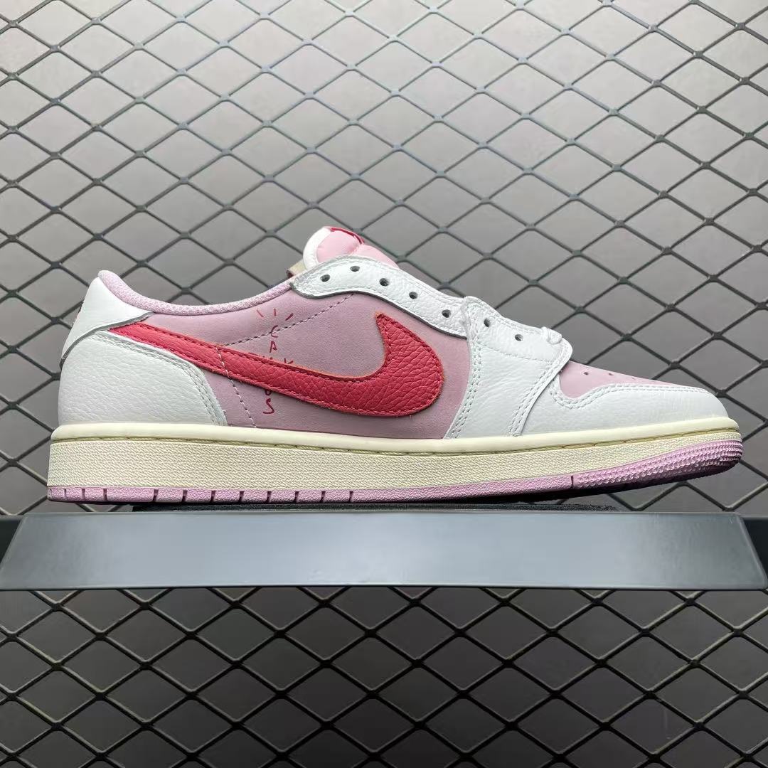Men Low‑Top Retro Casual Sneakers, White‑Dusty Pink Leather Upper, Vintage Cream Midsole Pink Outsole Street Fashion Shoes