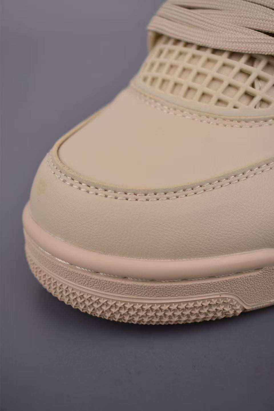 Men Low‑Top Fashion Basketball Sneakers, Full Beige Grid Mesh Upper, Monochrome Leather Casual Street Shoes