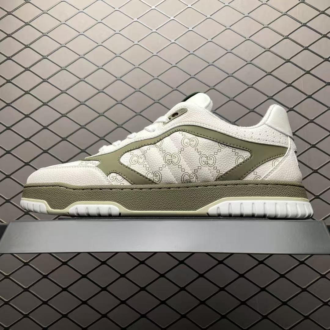 Men Retro‑Style Low‑Top Casual Sneakers, Printed Leather Upper, White‑Olive Green Two‑Tone, Thick Rubber Sole Street Shoes