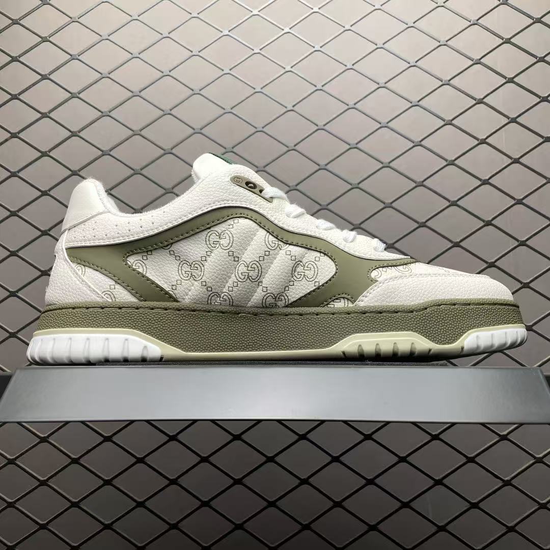 Men Retro‑Style Low‑Top Casual Sneakers, Printed Leather Upper, White‑Olive Green Two‑Tone, Thick Rubber Sole Street Shoes