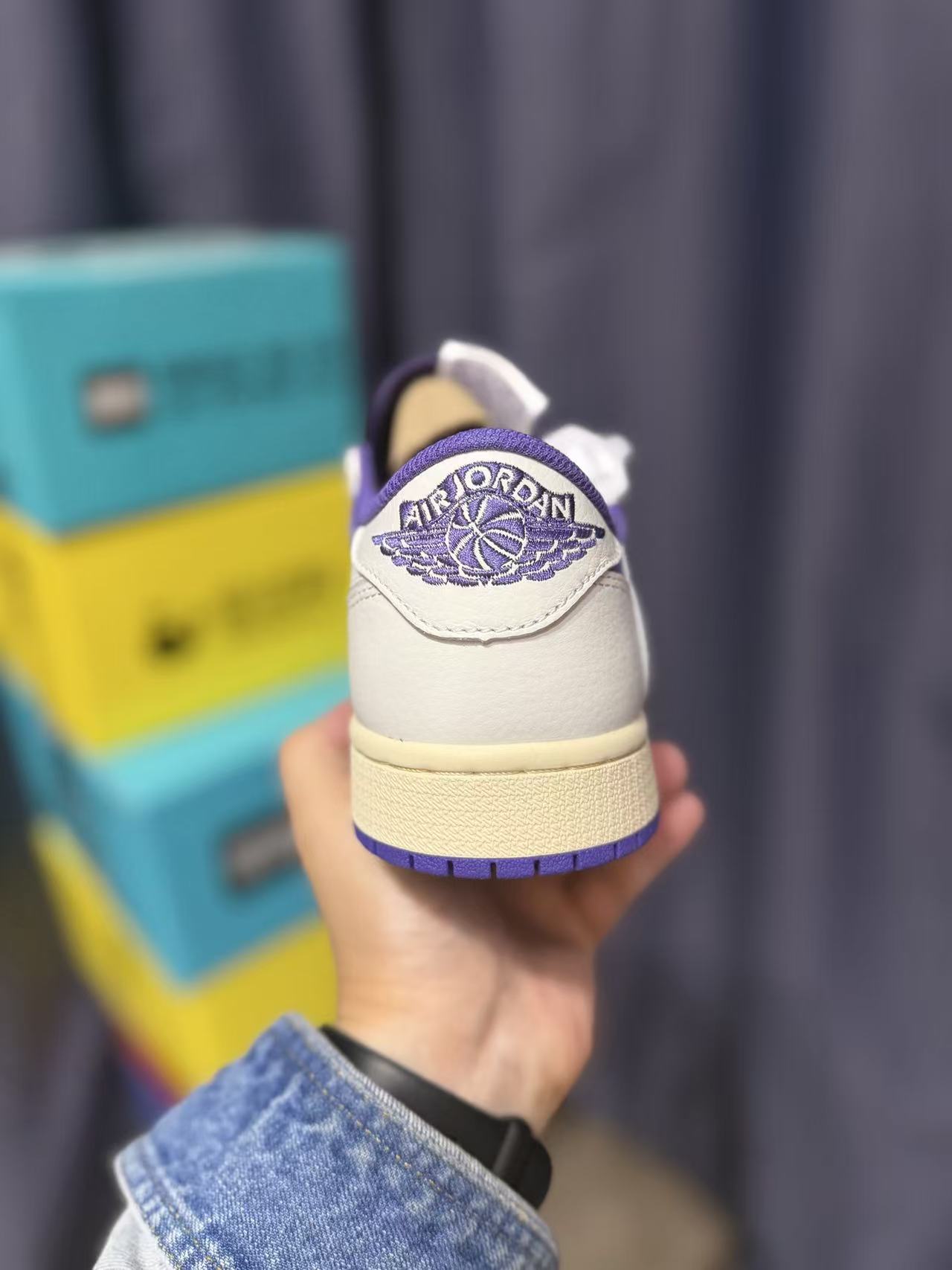 Men Low‑Top Retro Casual Sneakers, Purple‑White Suede & Leather Upper, Vintage Cream Midsole Street Fashion Shoes