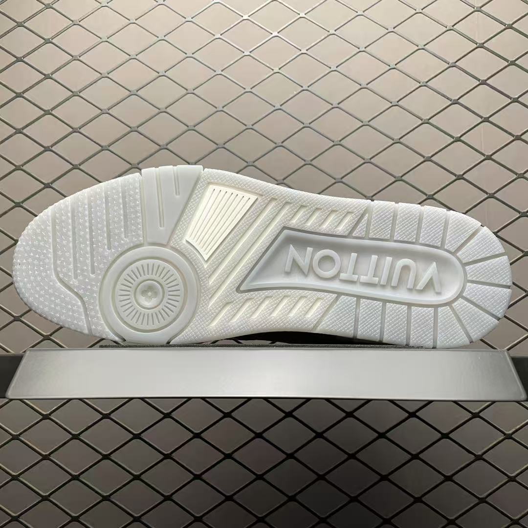 Men Retro Casual Sneakers, Grain Leather Upper, Thick Sole, White‑Grey Colorway, Street Fashion Shoes