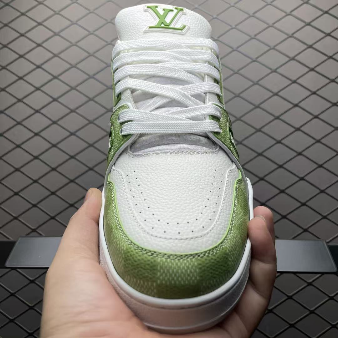 Men Retro Two‑Tone Casual Sneakers, Grain Leather Upper, White‑Green Colorway, Thick Cushioned Sole Street Shoes