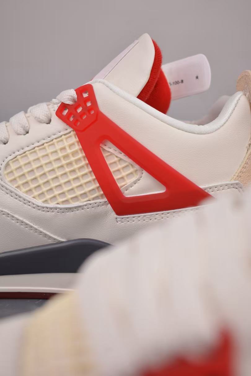 Men Low‑Top Retro Basketball Sneakers, Cream‑White Red Leather Upper, Mesh Panel Detail, Vintage Rubber Outsole Street Casual Shoes