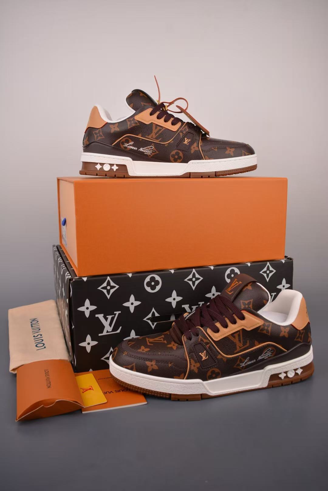 Men Retro Printed Casual Sneakers, Grain Leather Upper, Brown‑Tan Two‑Tone, Thick Cushioned Sole Street Shoes