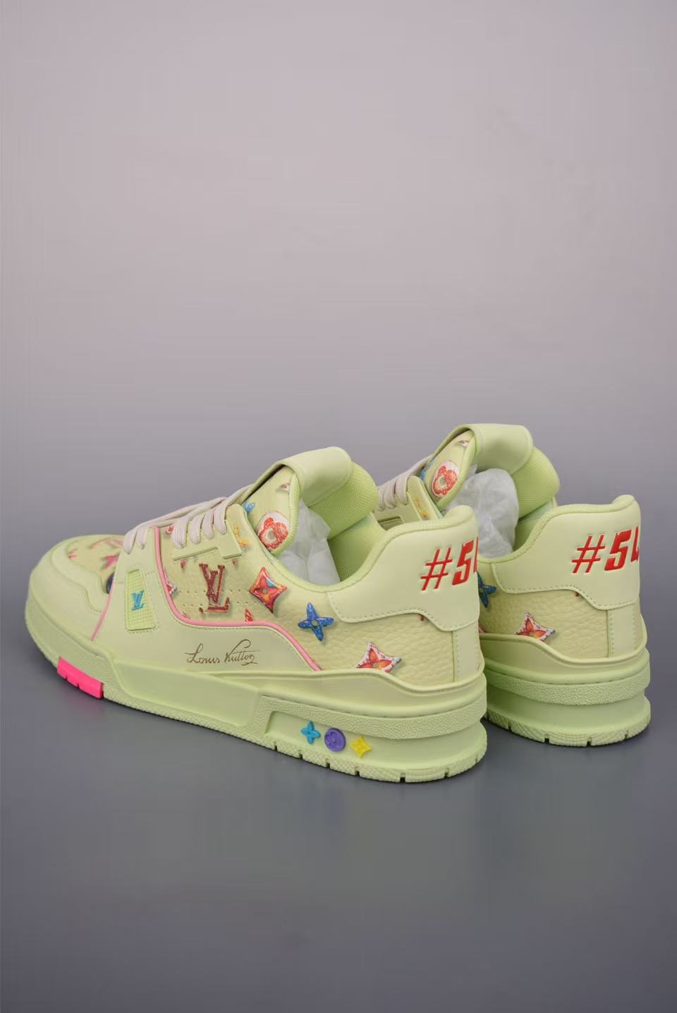 Men Retro Colorful Embroidery Casual Sneakers, Grain Leather Upper, Thick Cushioned Sole, Light Green Street Shoes
