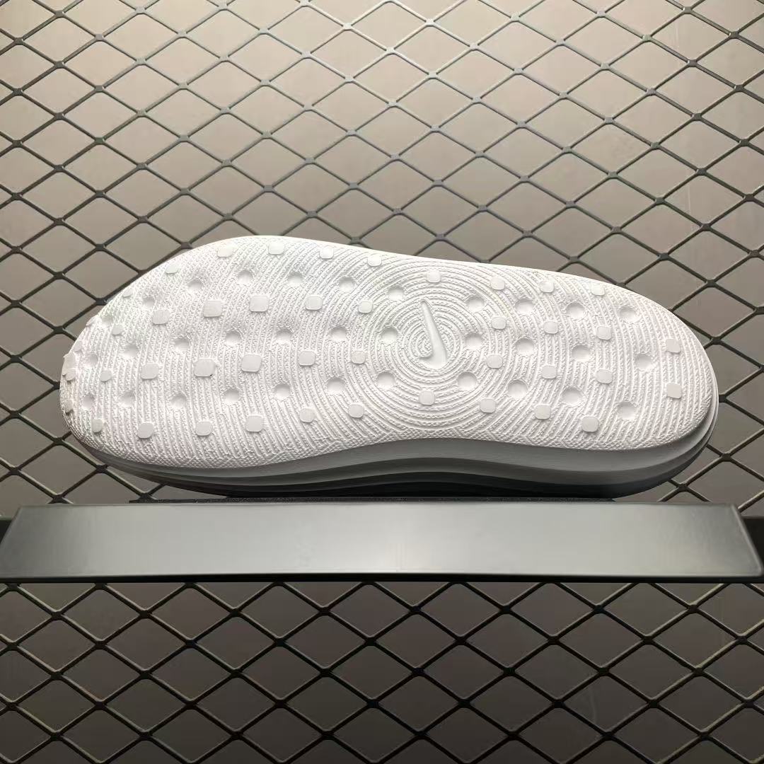 Unisex Full‑Cover Hollow EVA Slip‑On Shoes, White 3D Wave Textured Upper, Hollow Breathable Insole Beach Water Shoes