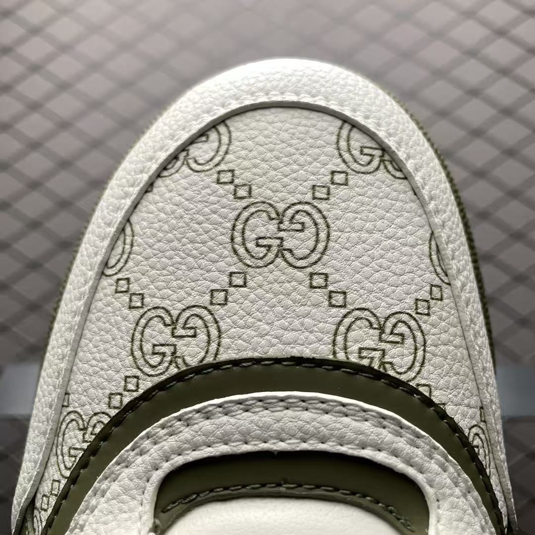 Men Retro‑Style Low‑Top Casual Sneakers, Printed Leather Upper, White‑Olive Green Two‑Tone, Thick Rubber Sole Street Shoes