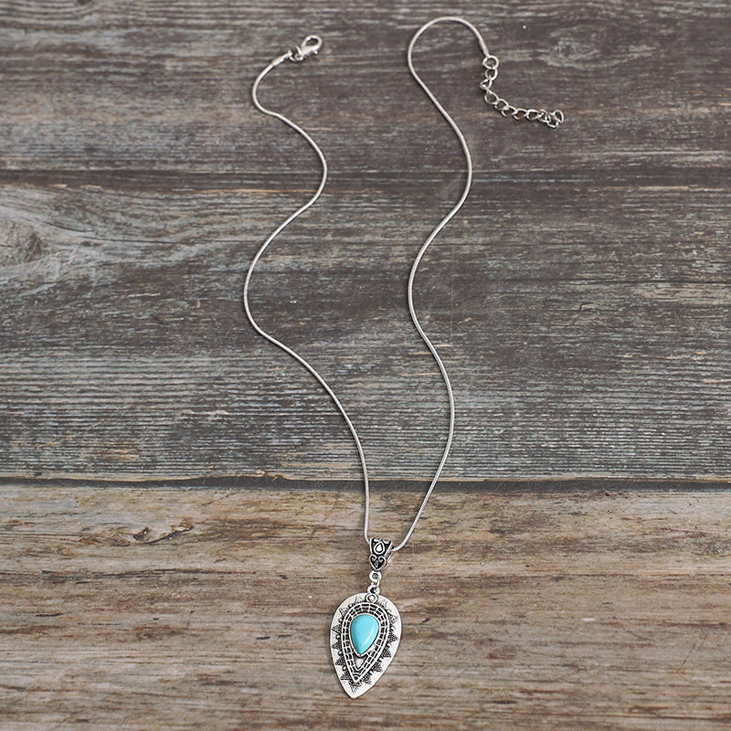 Turquoise Boho Vintage Necklace - product image 5