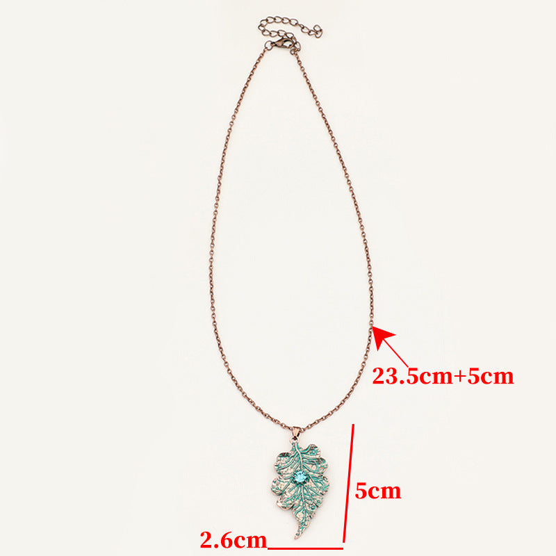 Vintage Necklace - product image 4
