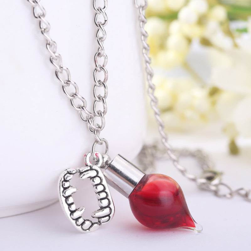 Horror-themed Blood Bottle Necklace Halloween Spider Vampire Bat Accessories - product image 2