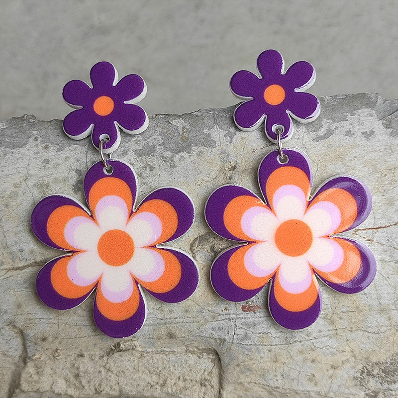 Vintage Floral Acrylic Earrings - product image 2