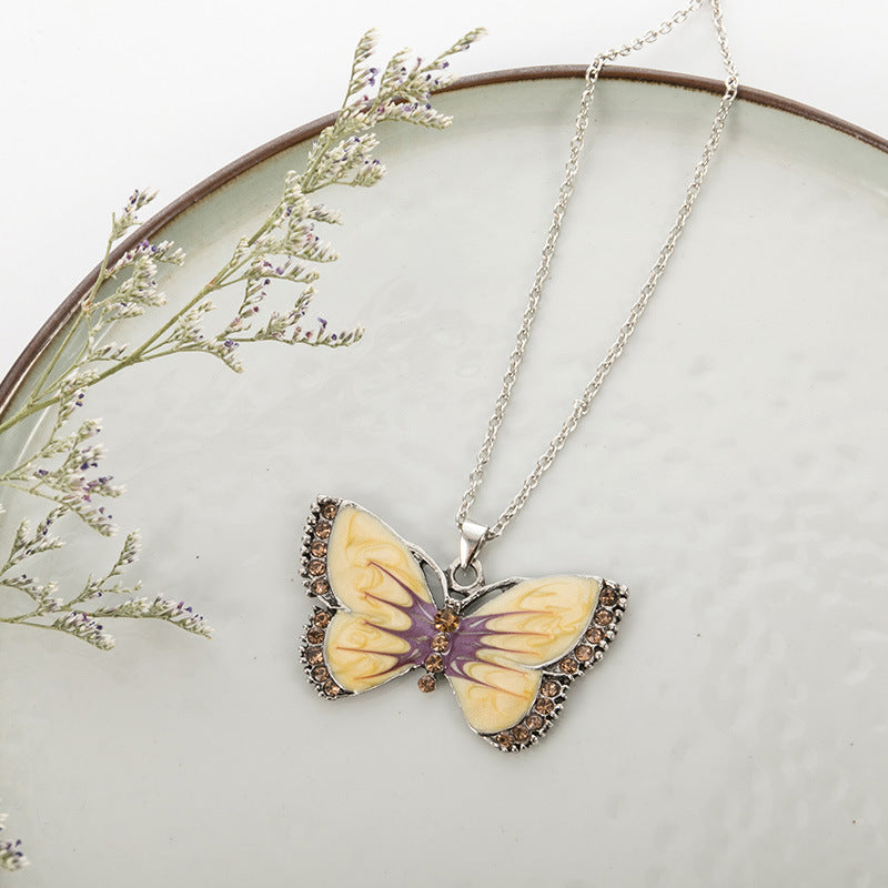 Vintage Butterfly Necklace - product image 18