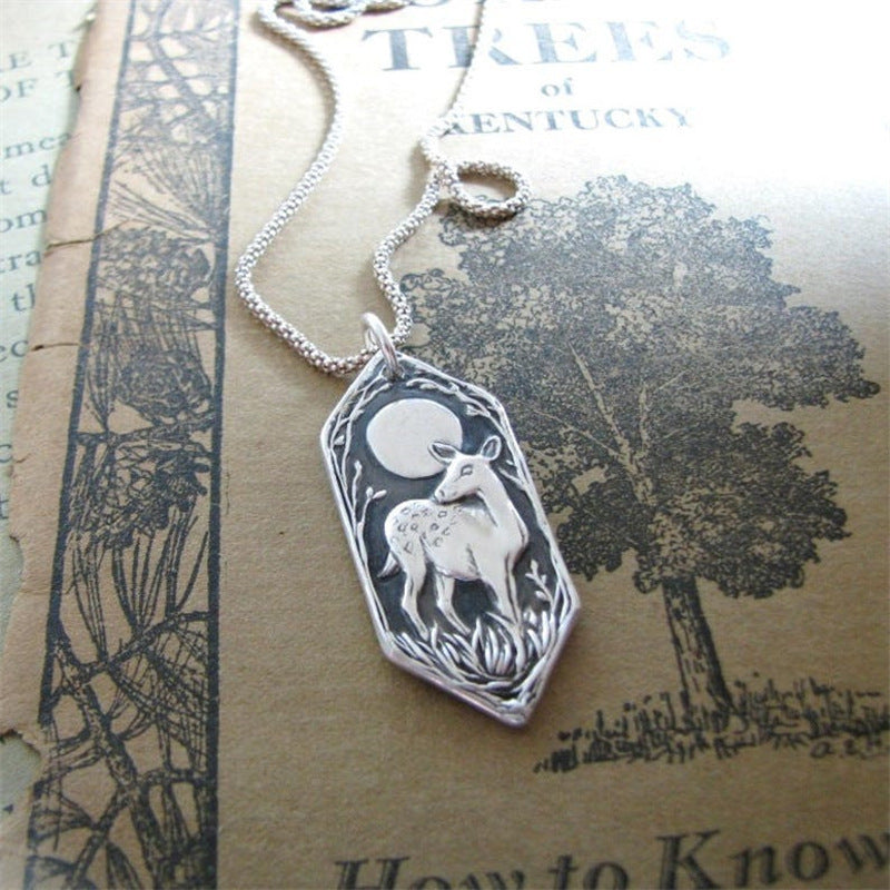 Vintage Moon Necklace for Women - product image 5