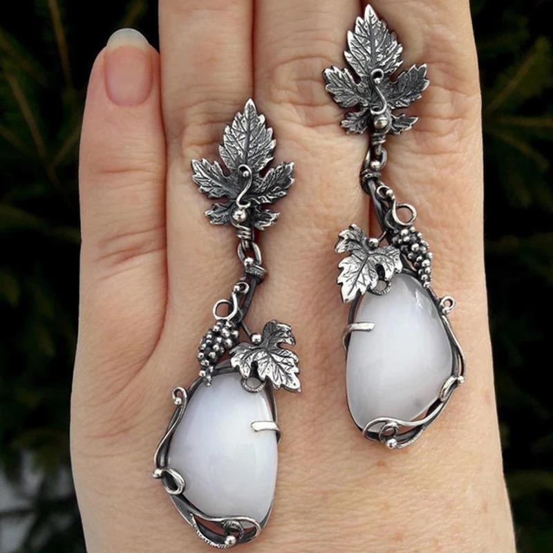 Metal Grape Vine Leaf Earrings Inlaid with Teardrop-shaped Cat's Eye Stone
