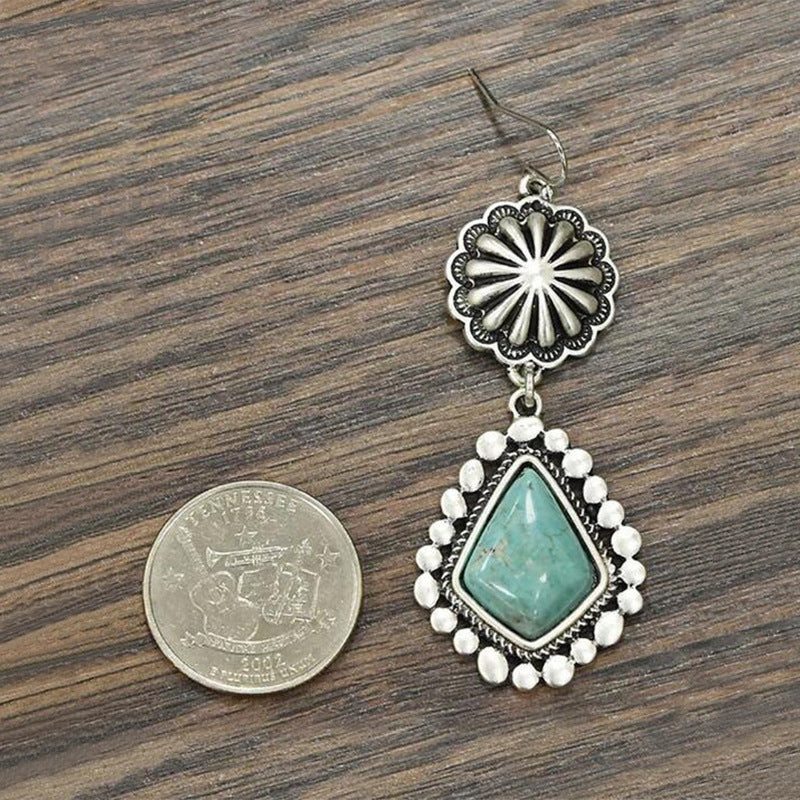 Turquoise Boho Vintage Earrings - product image 2