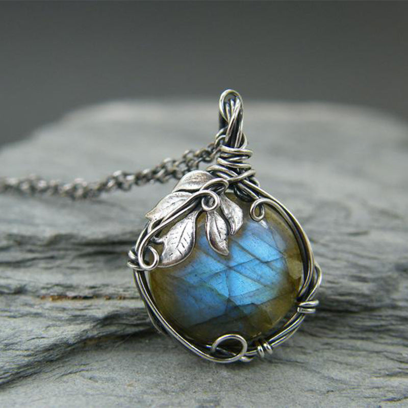 Vintage Moon Necklace for Women - product image 10