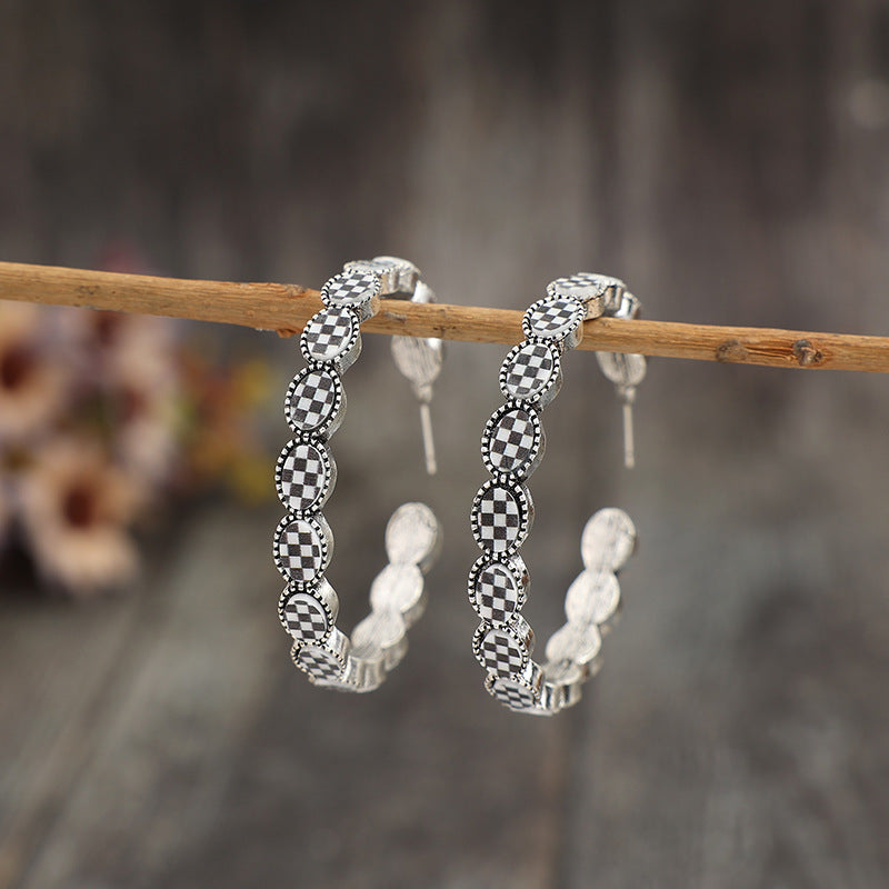 Vintage Cross Acrylic Earrings - product image 2