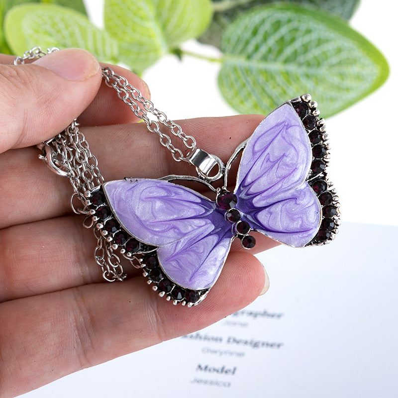 Vintage Butterfly Necklace - product image 2
