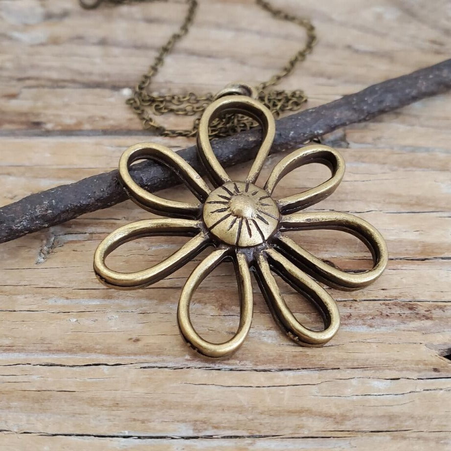 Vintage Floral Cross Necklace for Women - product image 5