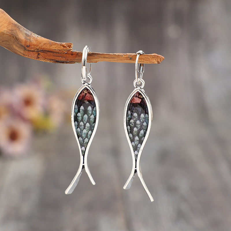 Vintage Resin Earrings - product image 10