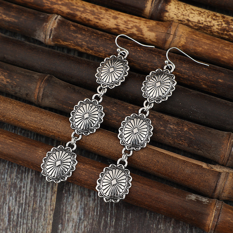 Boho Vintage Floral Earrings - product image 10