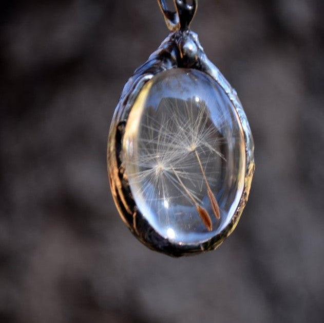 Vintage Dandelion Seed Oval Pendant Necklace - product image 2
