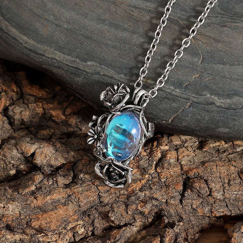 Vintage Floral Crystal Necklace - product image 2