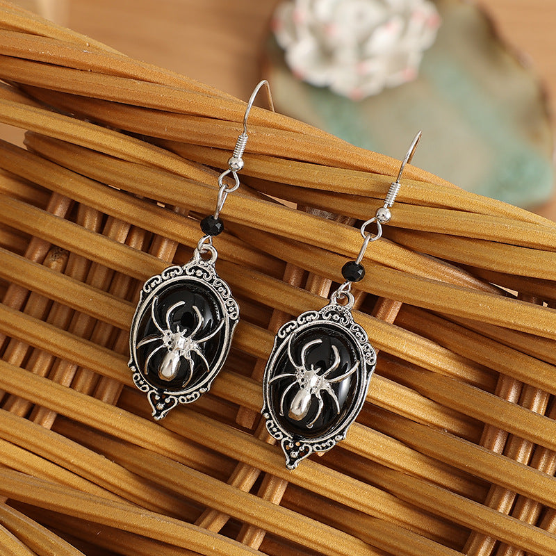 Vintage Cross Beaded Earrings - product image 5