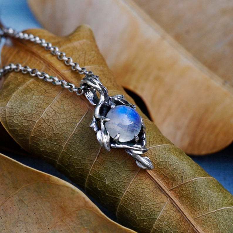 Vintage Moon Cross Necklace - product image 5