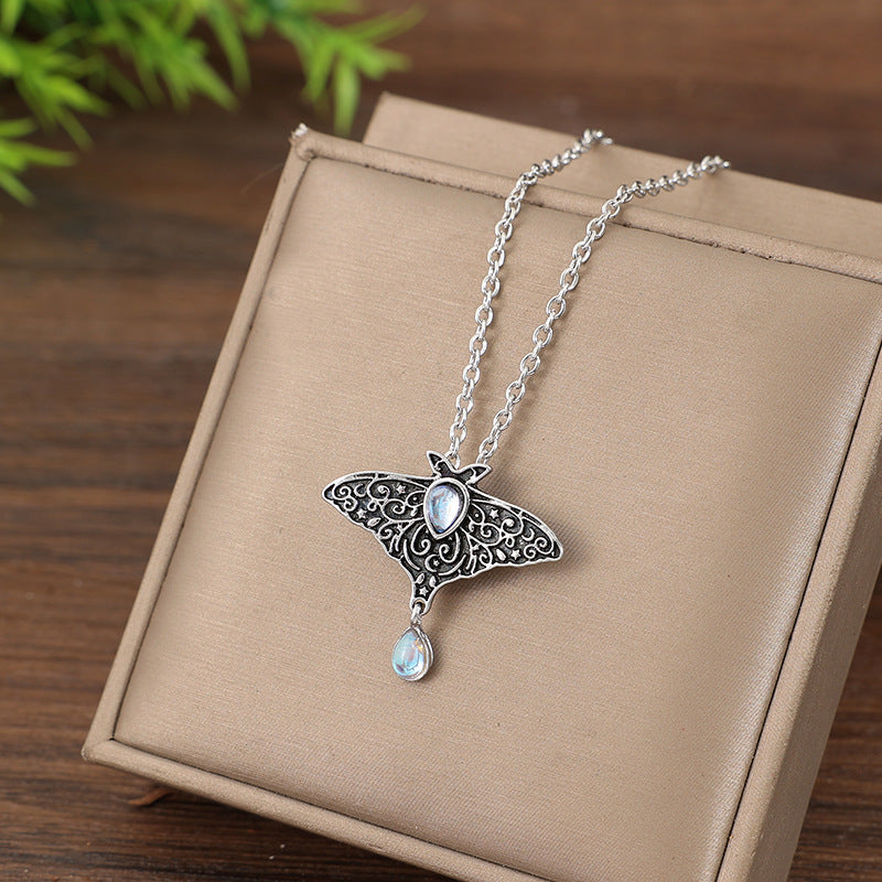 Vintage Cross Necklace for Women - product image 3