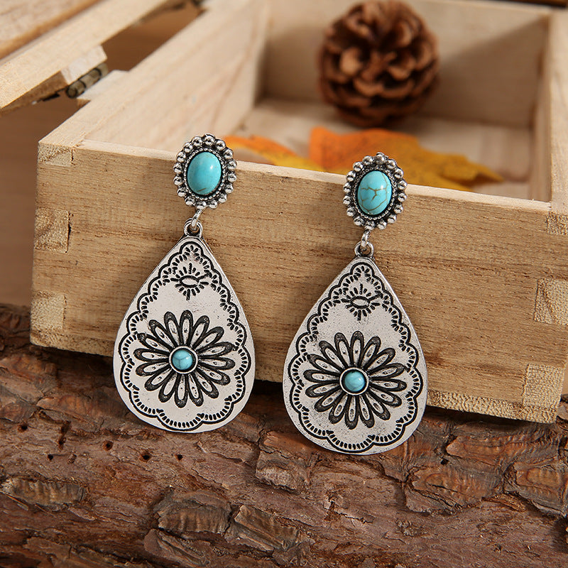 Turquoise Vintage Floral Cross Earrings - product image 3