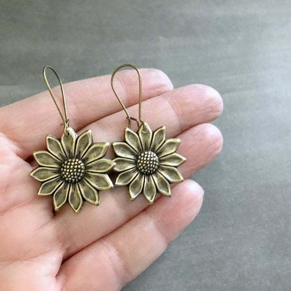 Vintage Floral Cross Earrings - product image 5