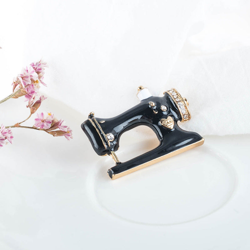 Vintage Brooch - product image 12