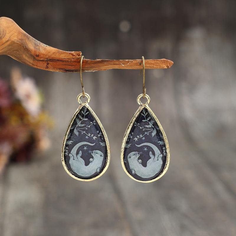 Vintage Resin Earrings - product image 4