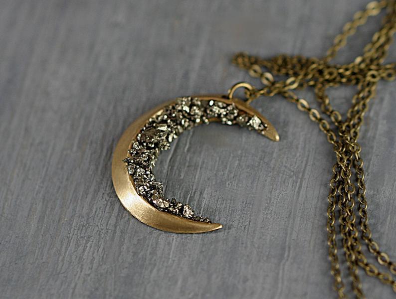 Vintage Moon Cross Necklace - product image 9