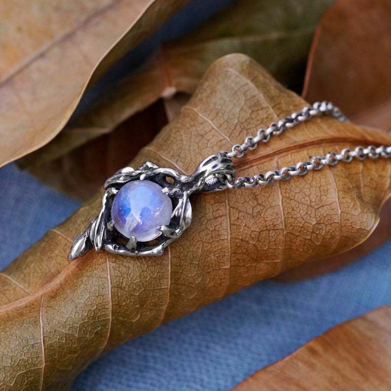 Vintage Moon Cross Necklace - product image 4