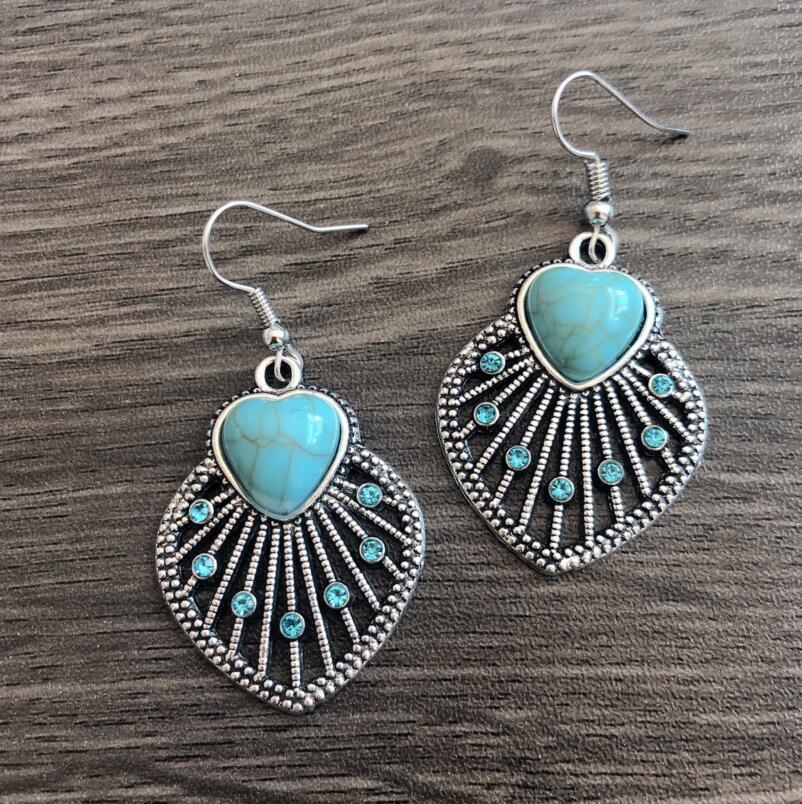 Turquoise Boho Vintage Heart Earrings - product image 4