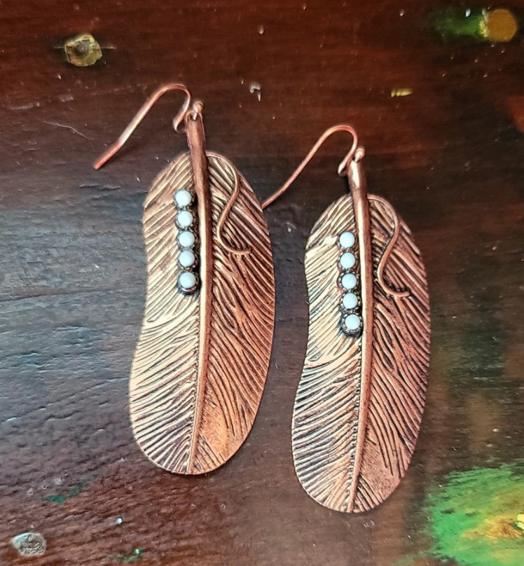 Vintage Feather Earrings - product image 10