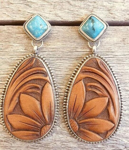 Earrings Inlaid with Sea Blue Topaz for Women Creative Rotating Water Drop - product image 40