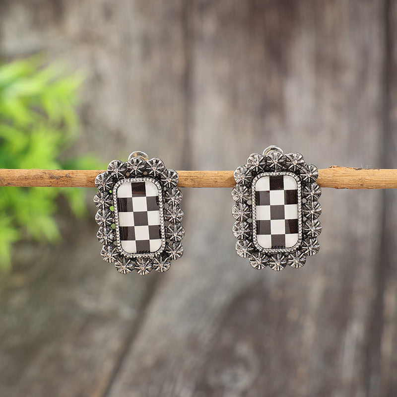 Western Vintage Geometric Cross Earrings - product image 4