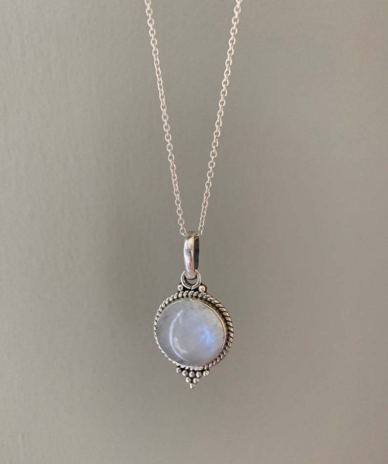 Vintage Moon Cross Necklace for Women - product image 4