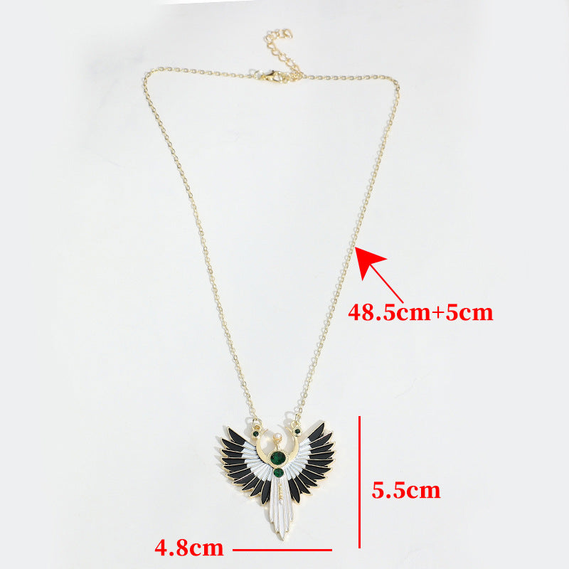 Vintage Moon Necklace - product image 3