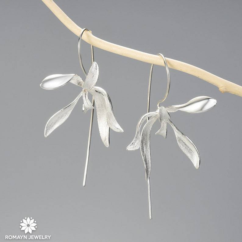 Vintage Floral Cross Earrings - product image 2
