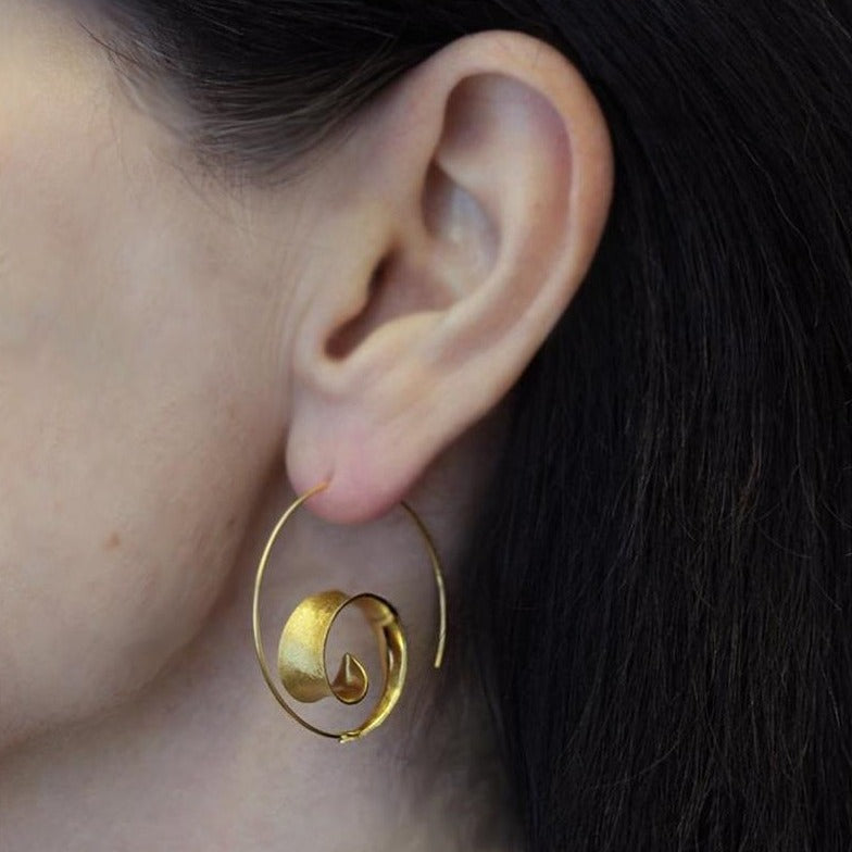 Trendy Personalized Spiral Leaf Earrings Women's Designer Earrings and Ear - product image 4
