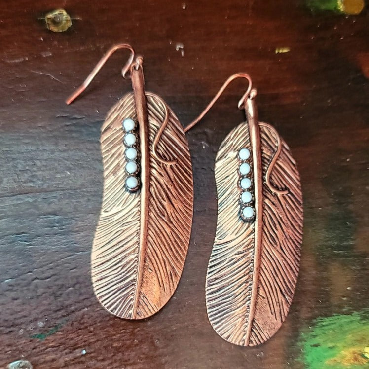 Vintage Feather Earrings - product image 3