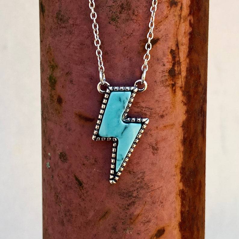 Turquoise Boho Vintage Necklace - product image 1