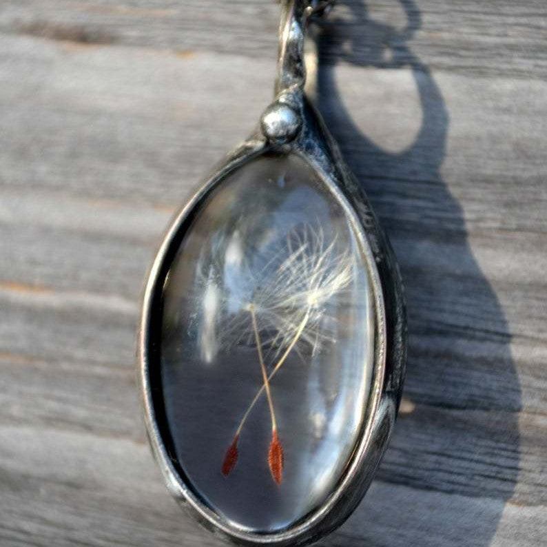 Vintage Dandelion Seed Oval Pendant Necklace - product image 4