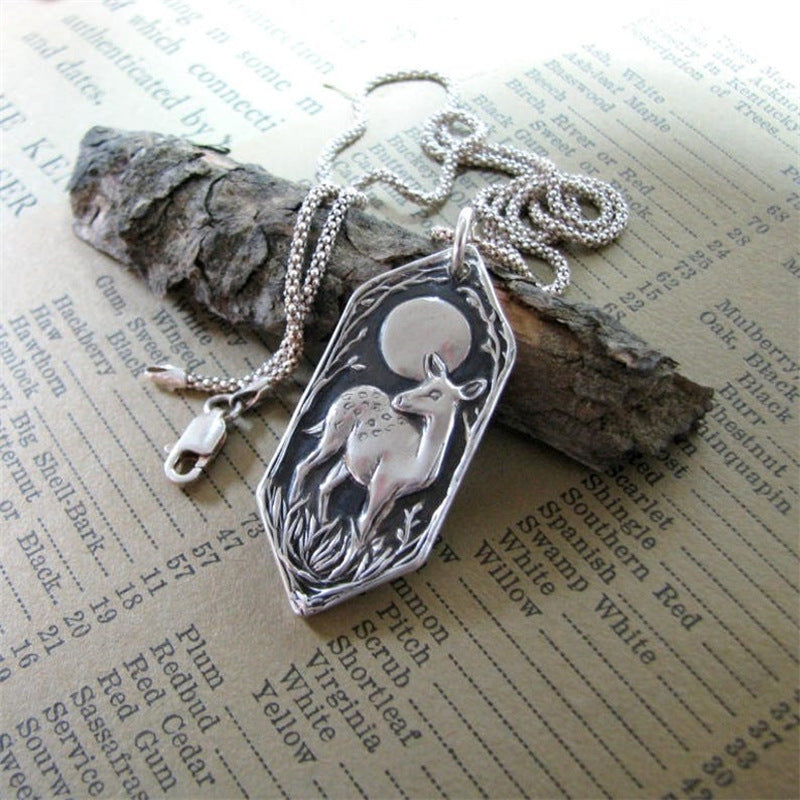 Vintage Moon Necklace for Women - product image 2